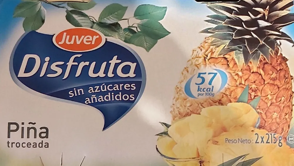 Piña troceada