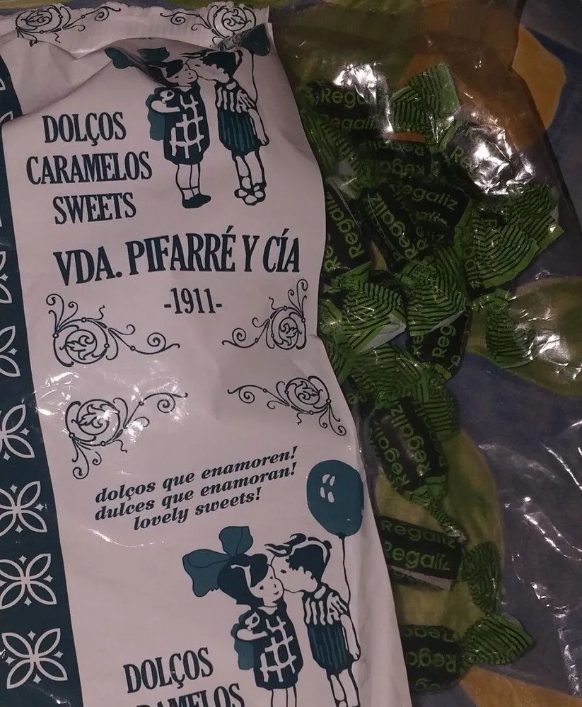 Caramelos regaliz