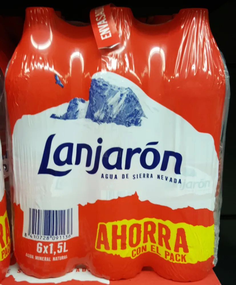Agua mineral grande