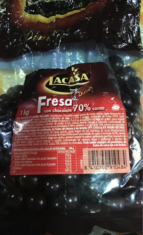 Fresa con chocolate 70% cacao