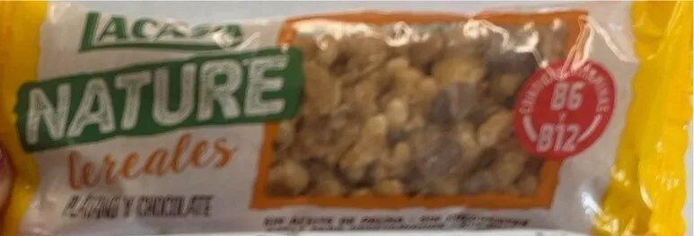 Barrita de cereales con chocolate y platano