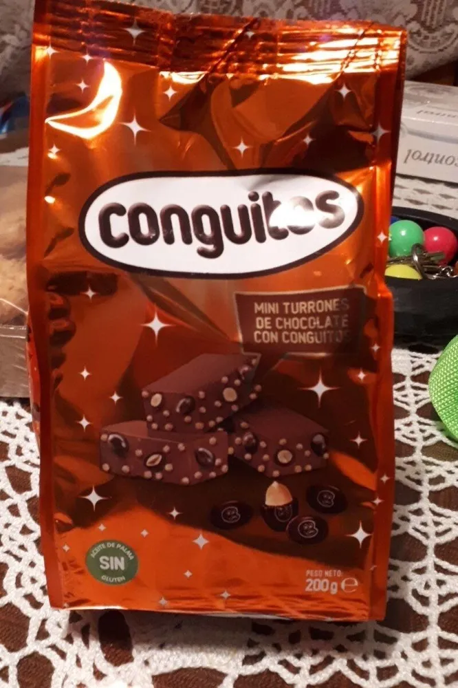 Mini turrones de chocolate con conguitos