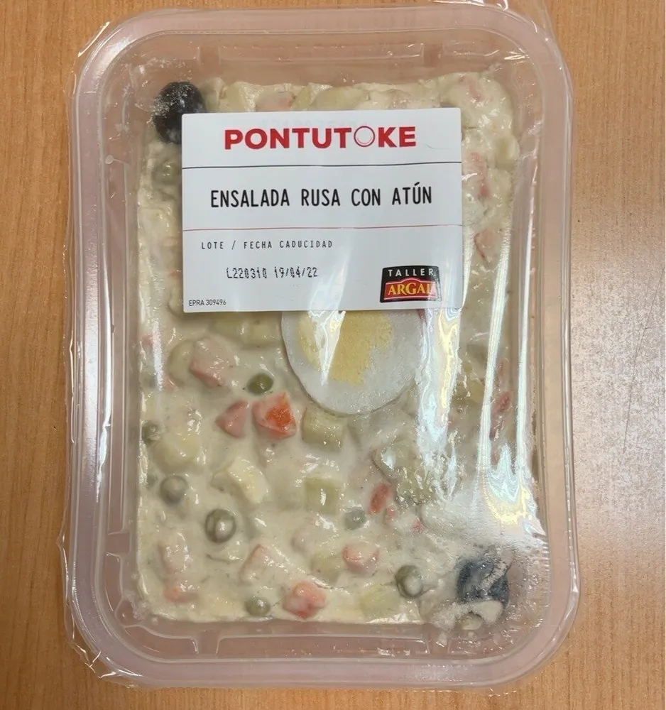 Ensalada rusa con atún
