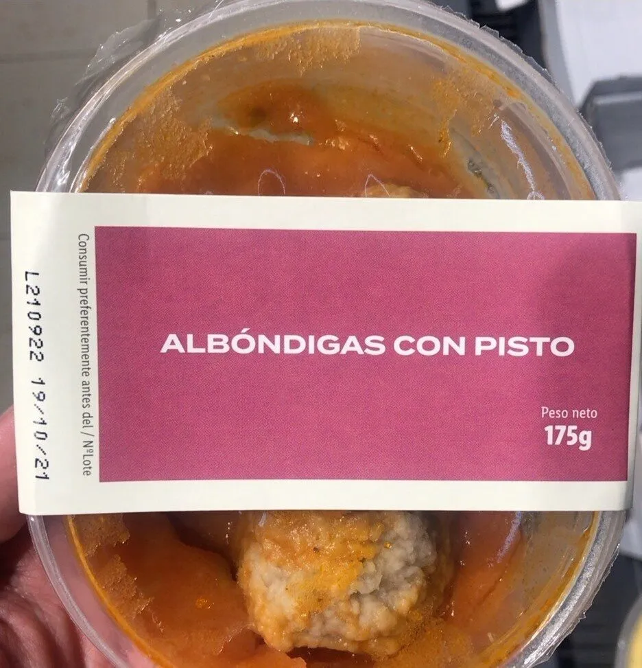 Albondigas con pisto