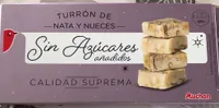 Turrón de nata y nueces