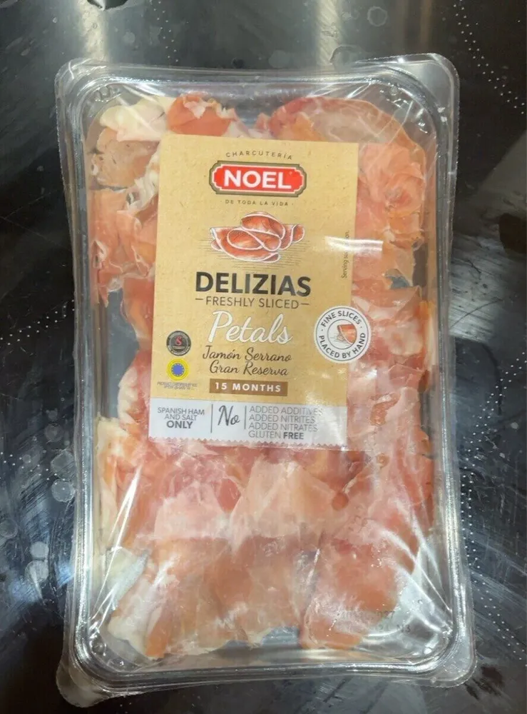 Petals Jamon Serrano