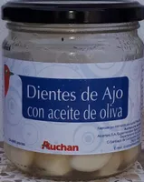 Dientes de ajo con aceite de oliva