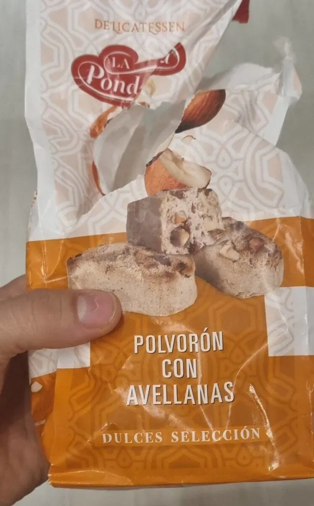 Polvoron con avellanas