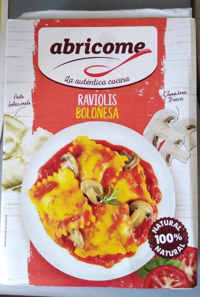 Raviolis boloñesa