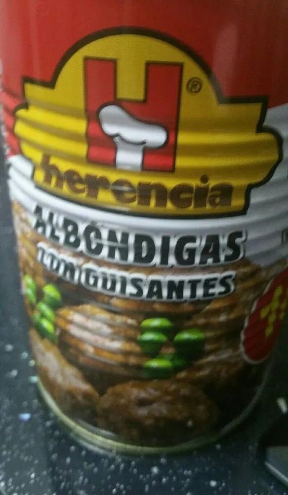 Albóndigas con guisantes