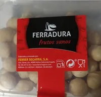 Nuez macadamia cruda