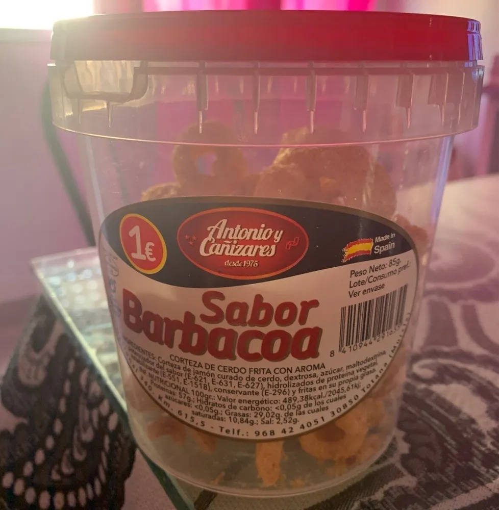Corteza de cerdo frita con aroma