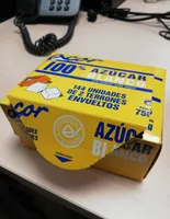 Terrones de azúcar blanco