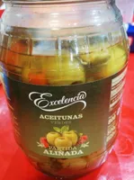 Aceituna partida aliñada