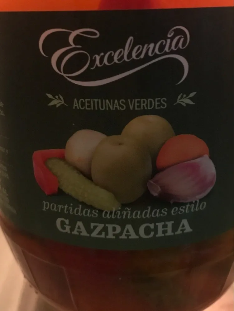 Aceituna verde gazpacha