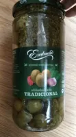 Aceitunas verdes partidas aliñadas estilo tradicional