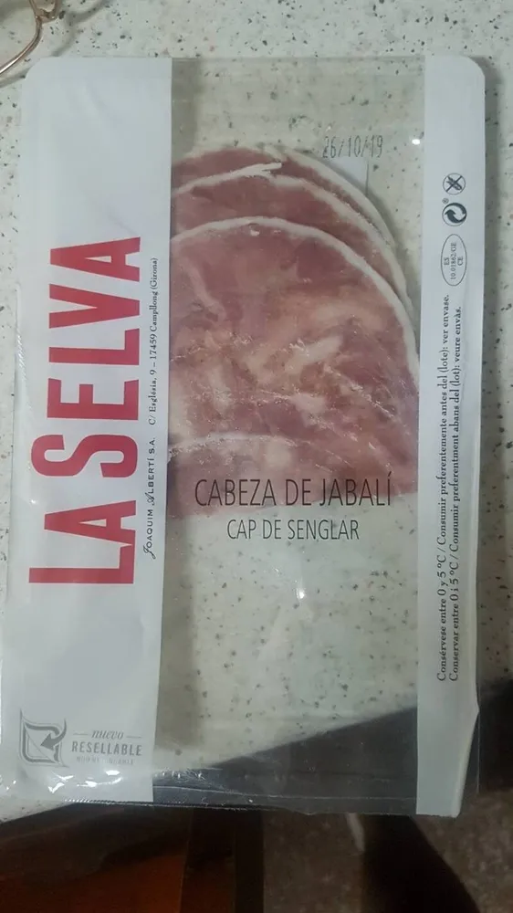 Cabeza de jabalí