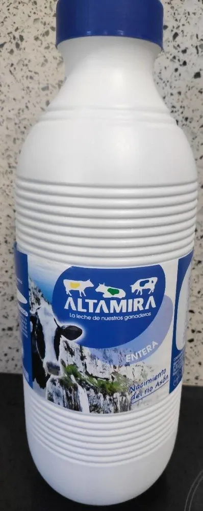 Leche entera Altamira