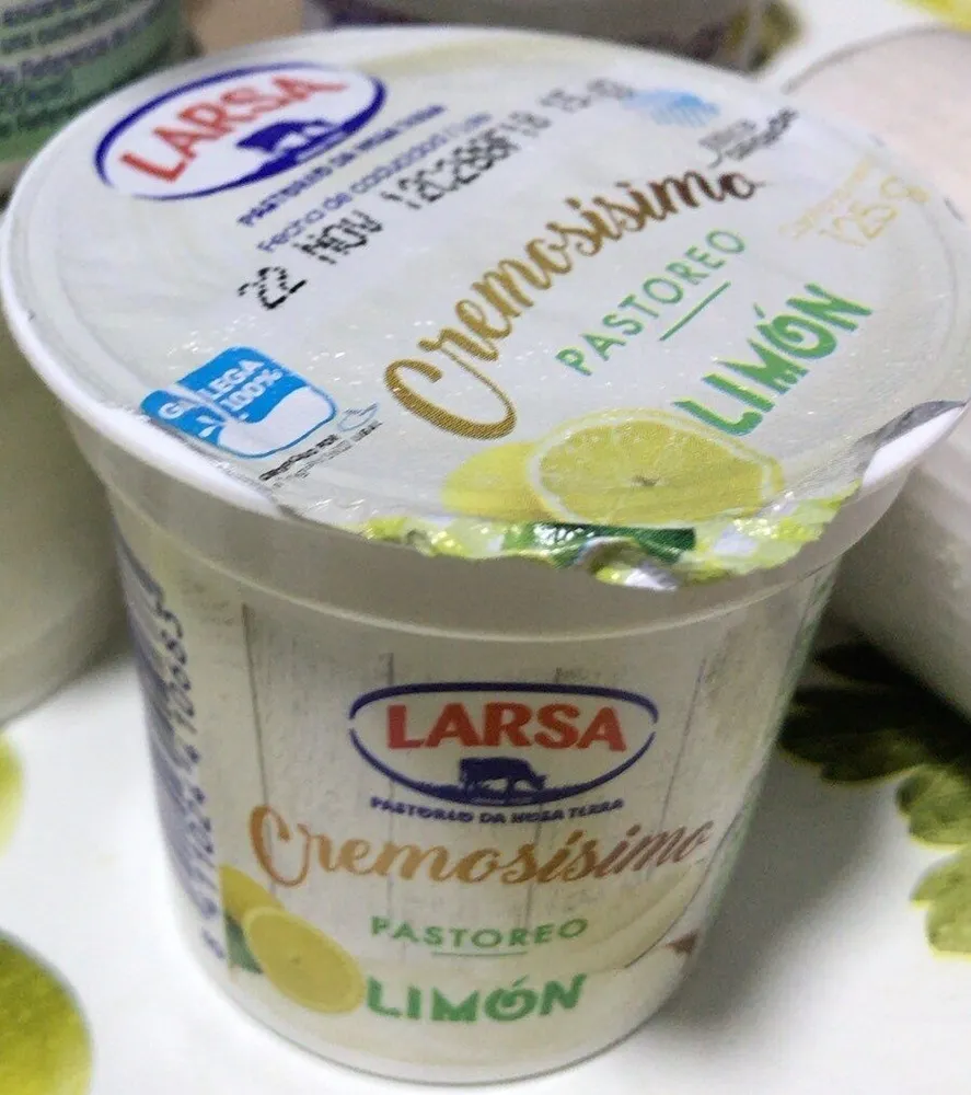 Yogur de limón cremosísimo