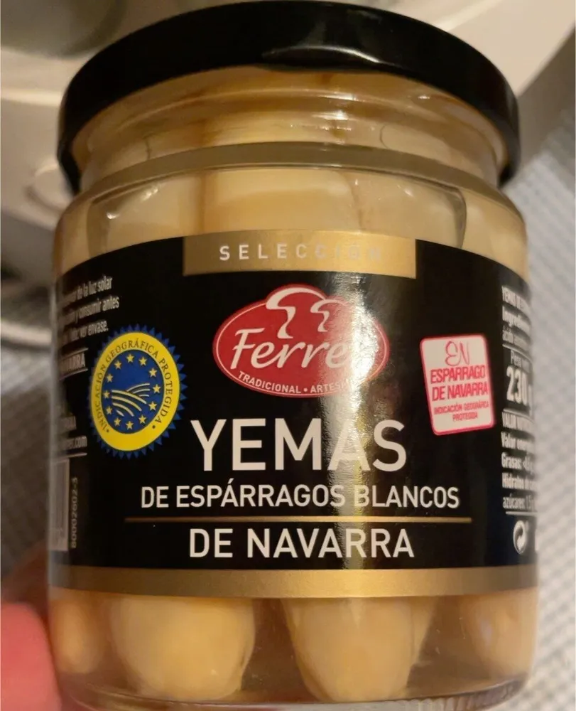 Yemas de esparrago blanco