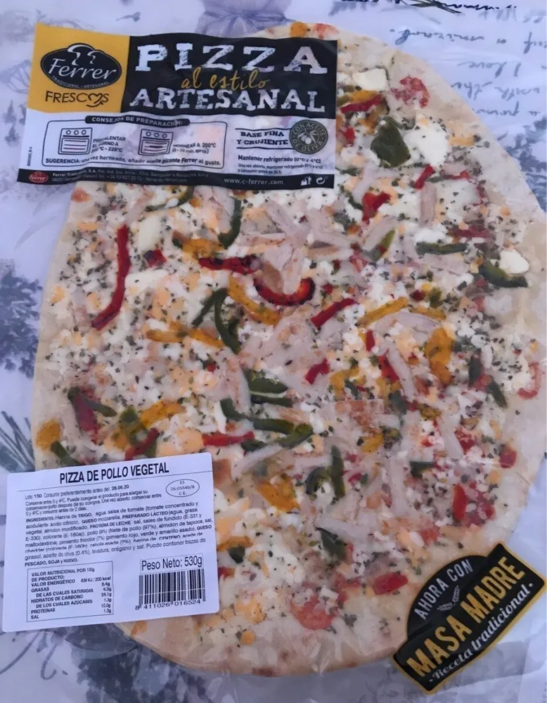 Pizza de pollo vegetal