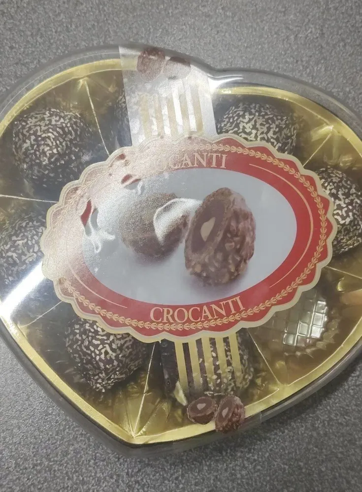 Bombonera corazón de crocanti