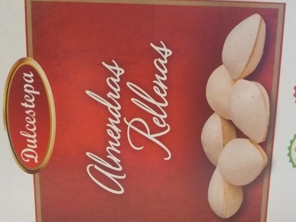 Almendras rellenas
