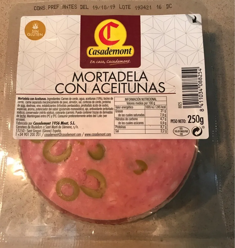 Mortadela con aceitunas