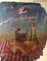 Magdalenas con confitura de fresa