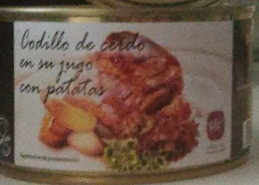 Codillo de cerdo en su jugo con patatas