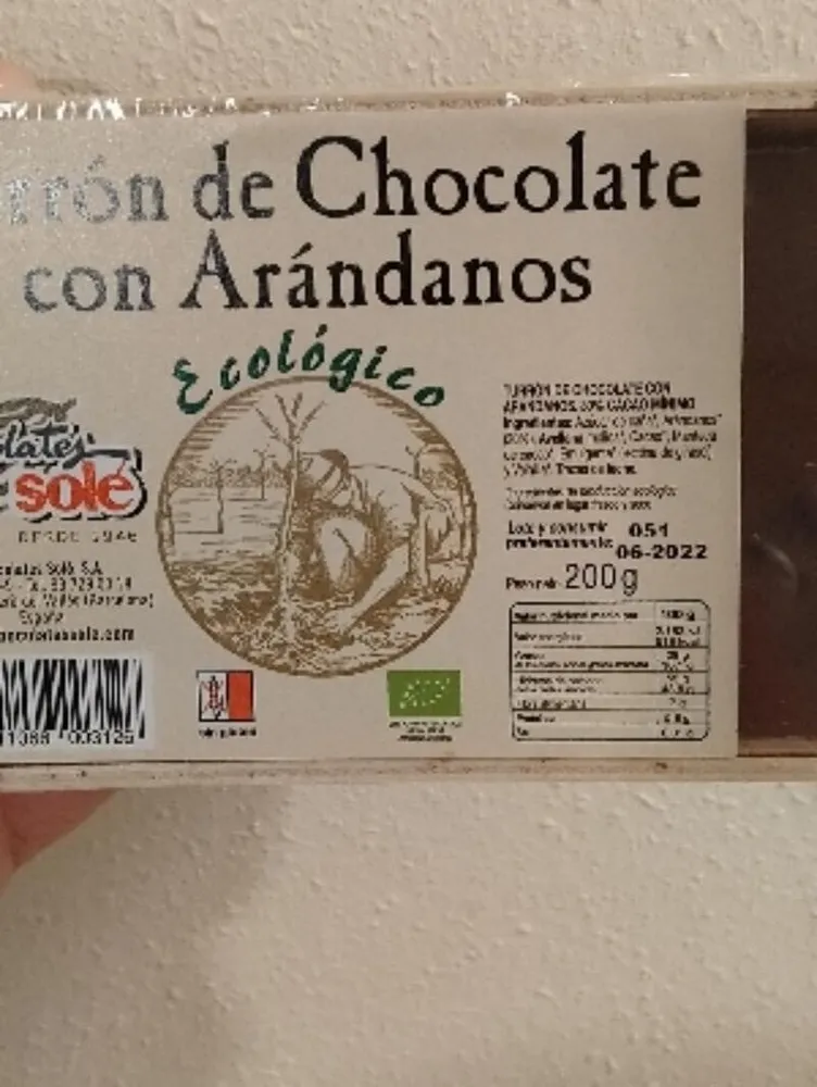 Turrón De Chocolate Con Arándanos Solé