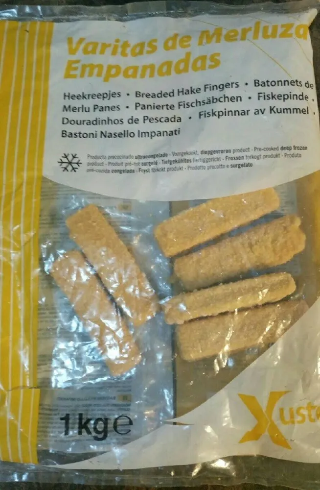 Varitas de merluza empanadas