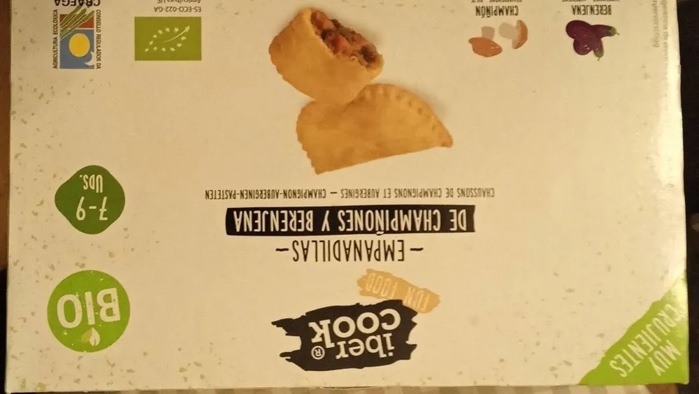Empanadillas de champiñones y berenjena