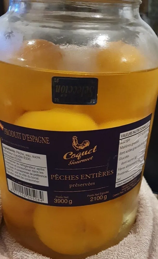 Pêches entières préservées