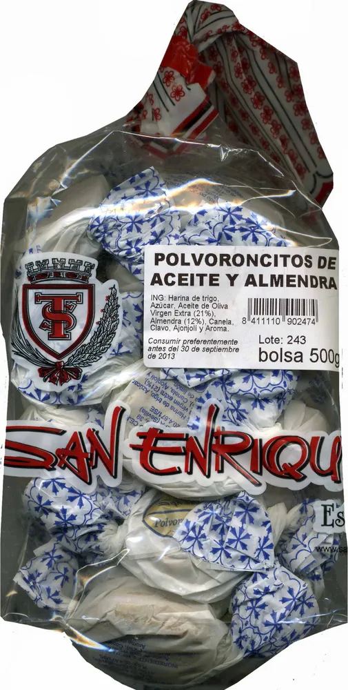 Polvoroncitos de aceite y almendras