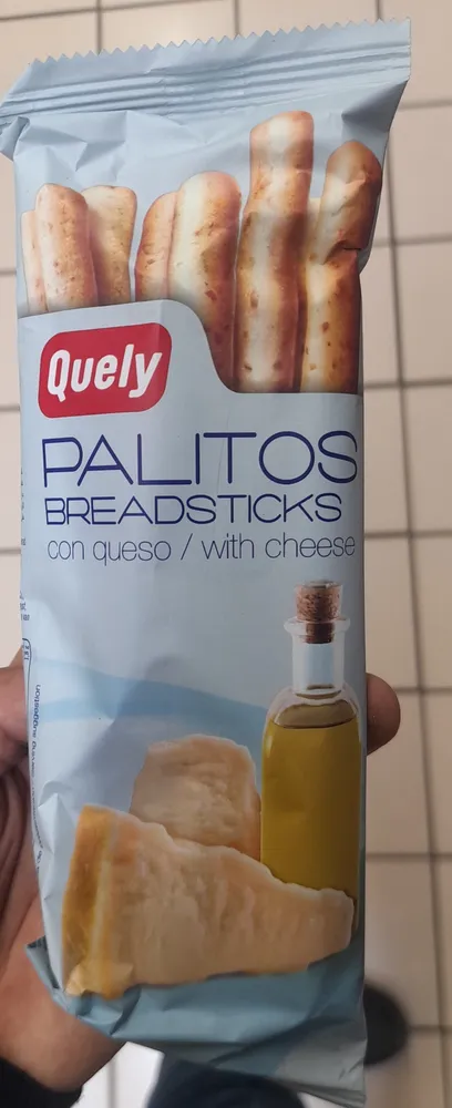 Palitos con queso