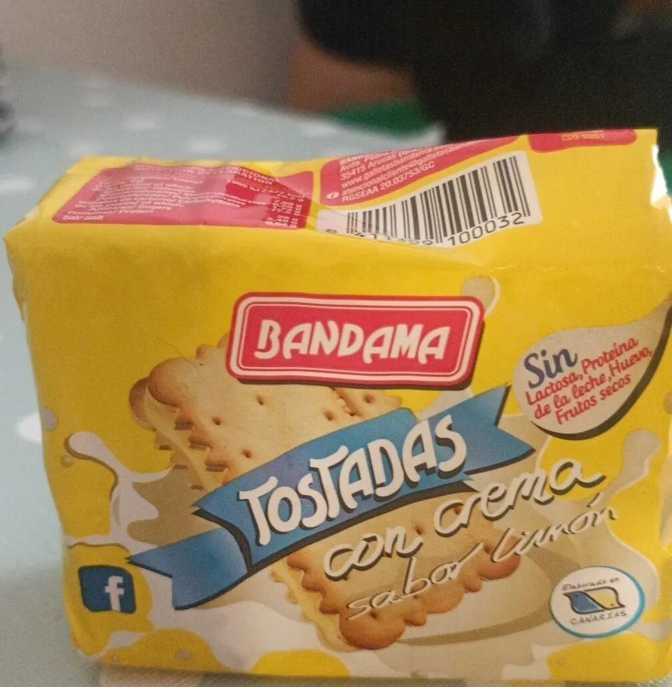 Galletas tostadas con crema de limón