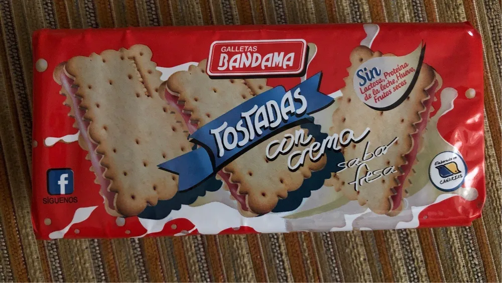 Tostadas con crema sabor fresa