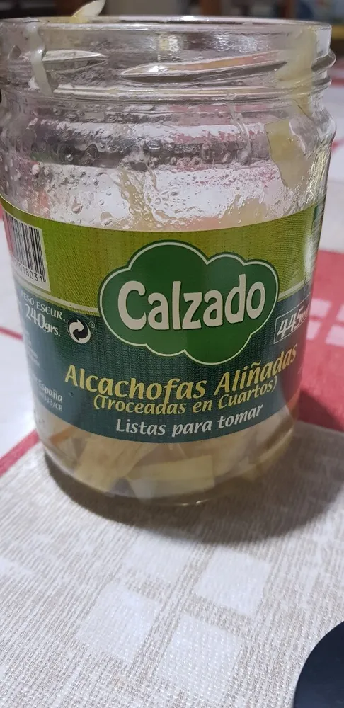 Alcachofas aliñadas