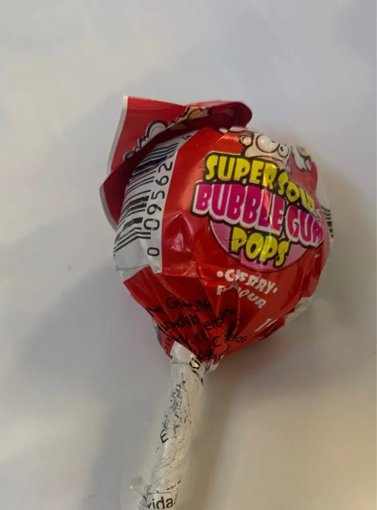 Super Sour BUBBLE GUM Pops