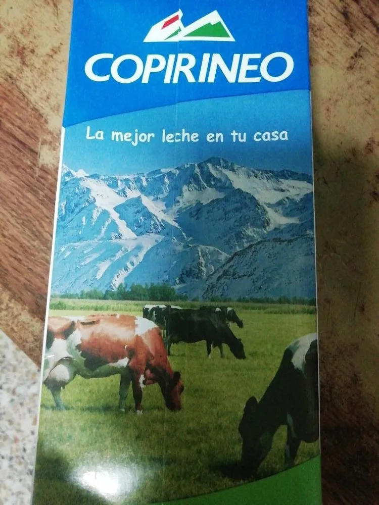 Leche Copirineo Desnatada