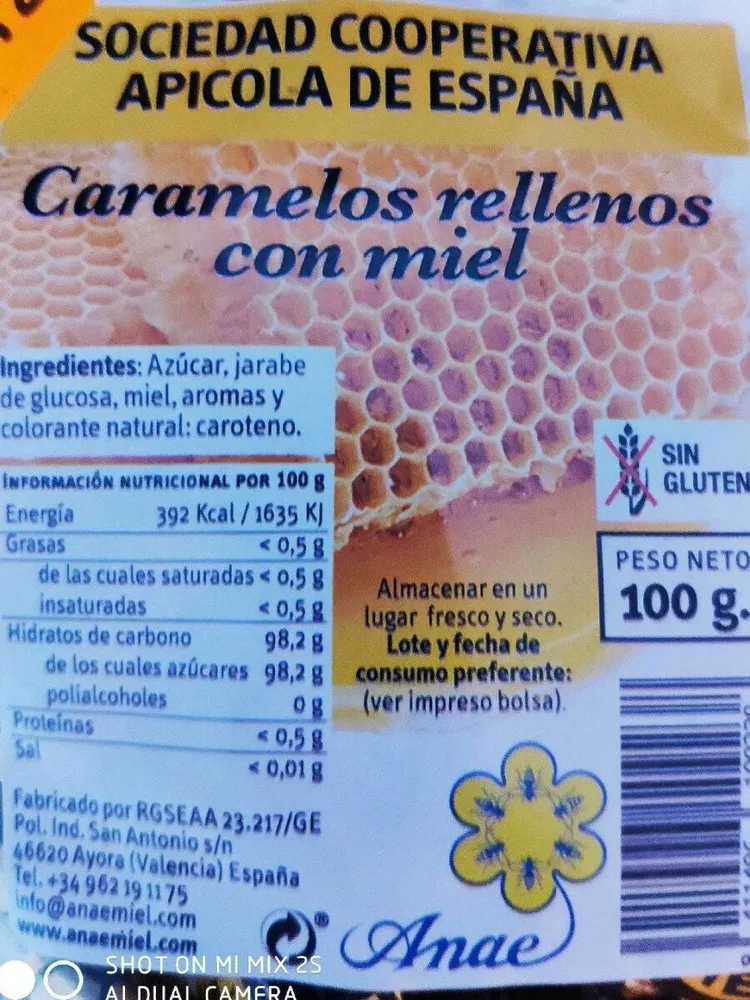 Caramelos rellenos con miel