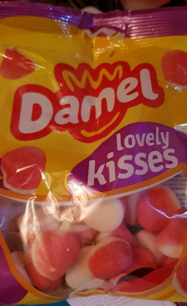 Lovely kisses