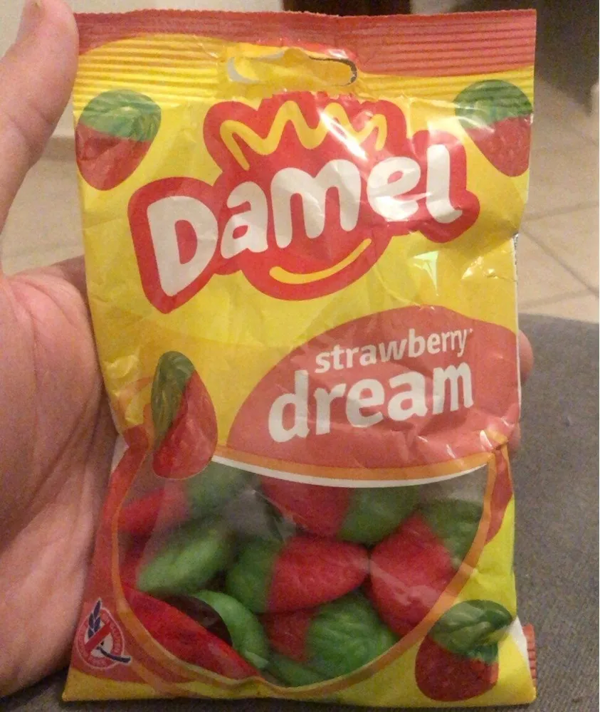 Strawberry gum
