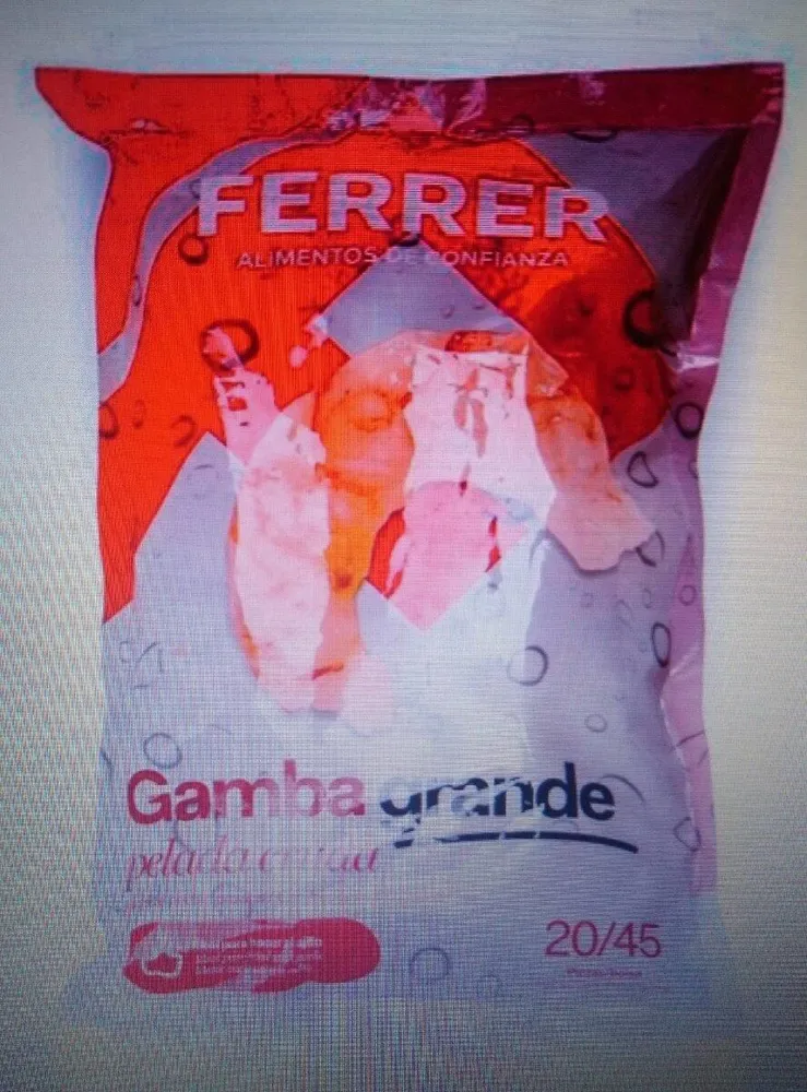 Gamba grande pelada cruda