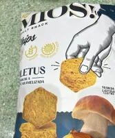 Chips de maíz y boletus