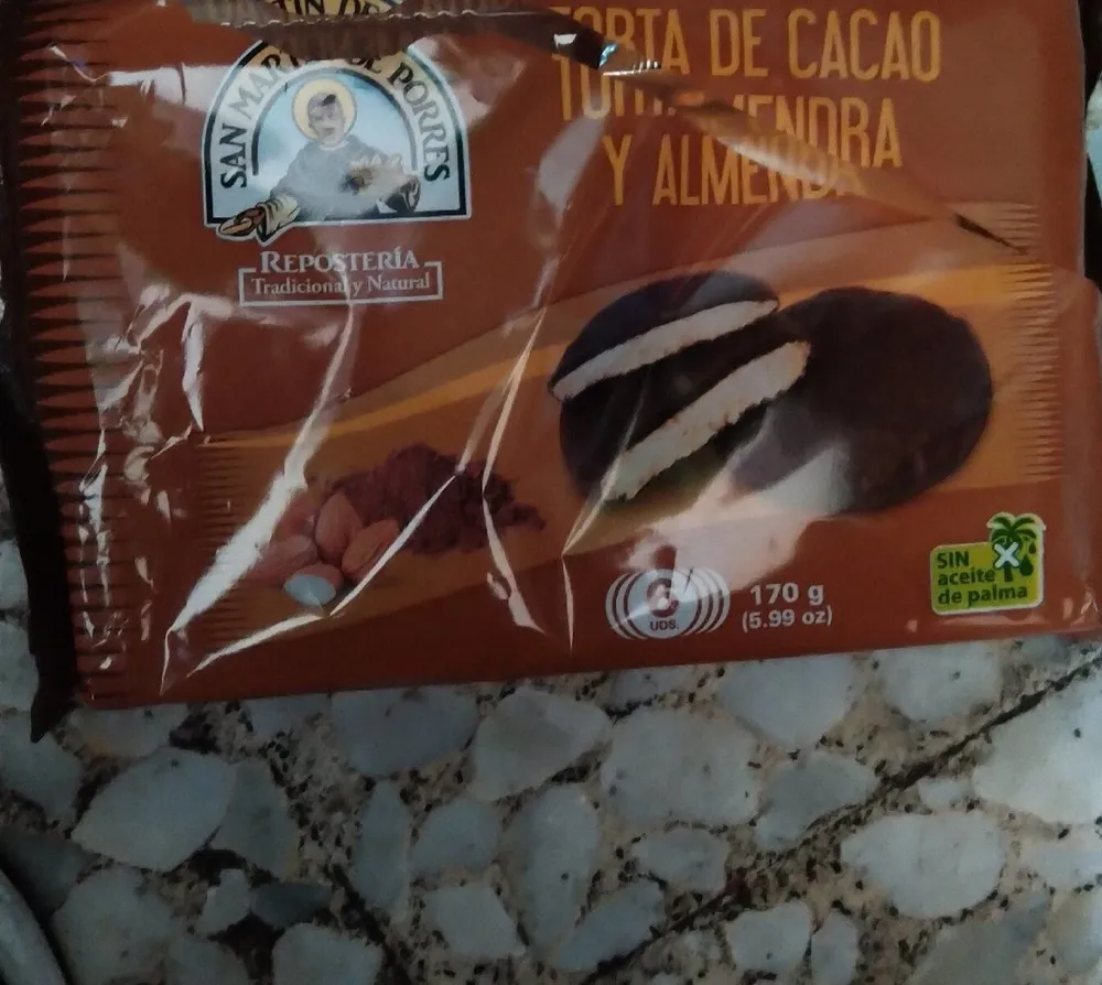 Torta de cacao y almendra