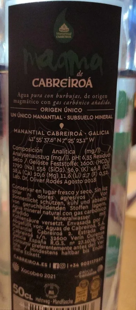 Agua con gas magma