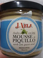 Mousse de piquillo verde con queso azul