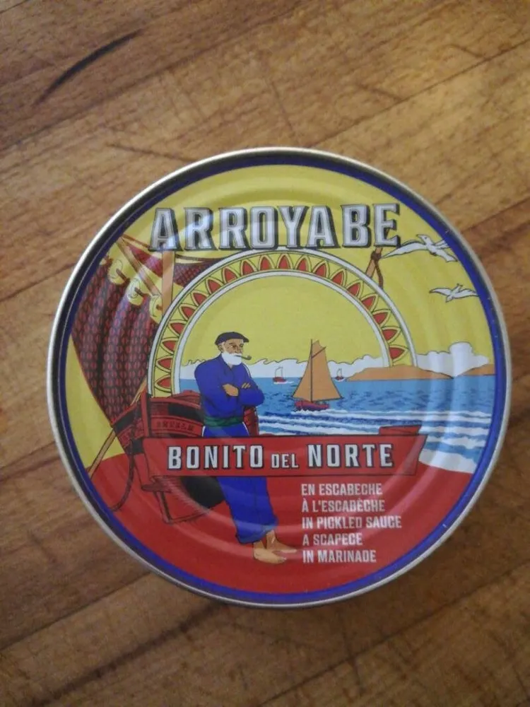 Bonito del norte en escabeche